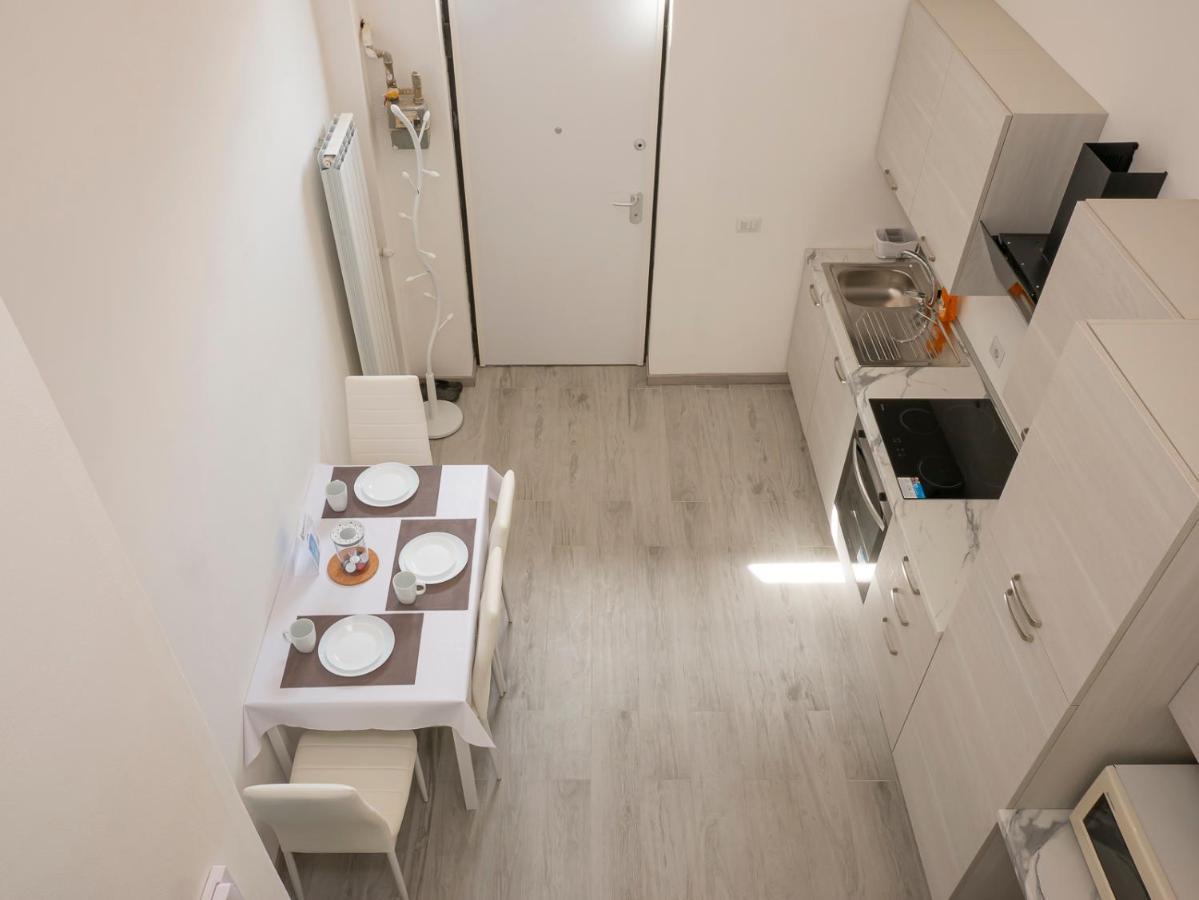 I Host Apartment - Neera 22 Milán Exteriér fotografie